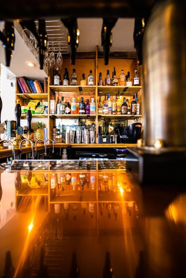 The Griffin Inn บาธ ภายนอก รูปภาพ